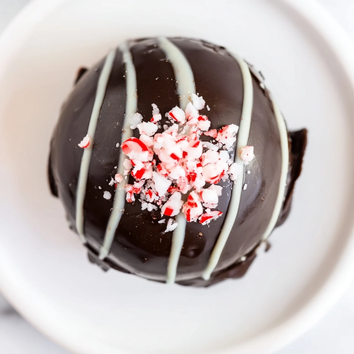 Peppermint Hot Cocoa Bombs